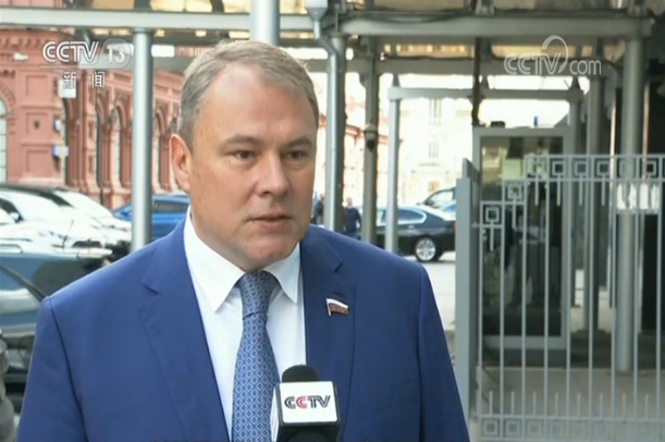 国际社会期待两会新举措增强世界发展信心