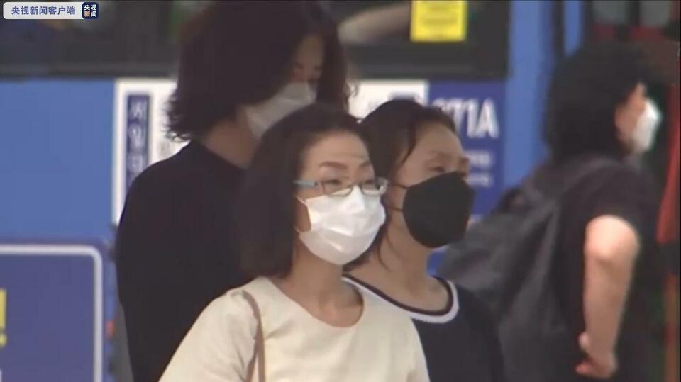 韩国收紧防控措施以应对严峻疫情