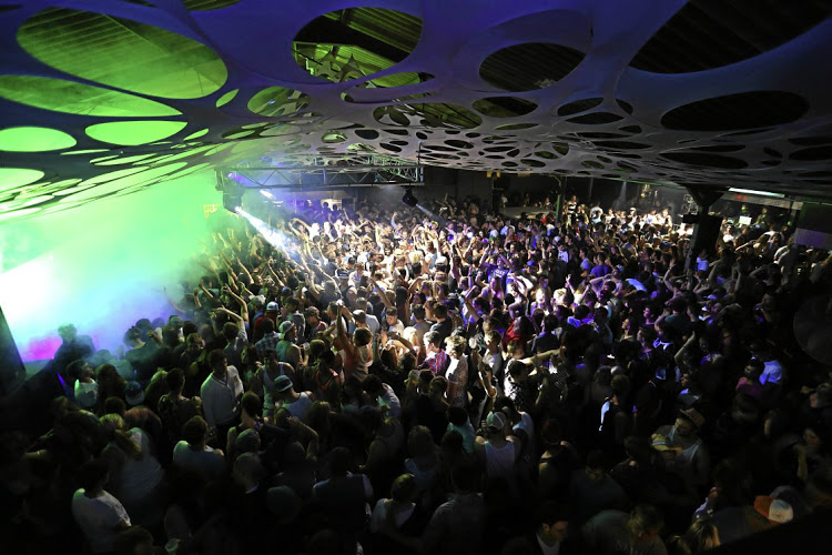 非洲疫情观察丨第二波新冠肺炎疫情正在非洲蔓延 假期临近 抗疫形势愈加严峻