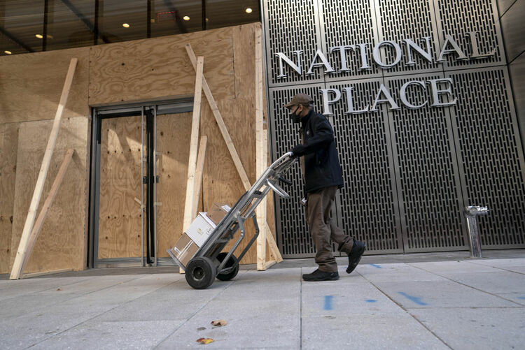 美国经济笔记|迟到的美国纾困计划难以挽回疫情伤害