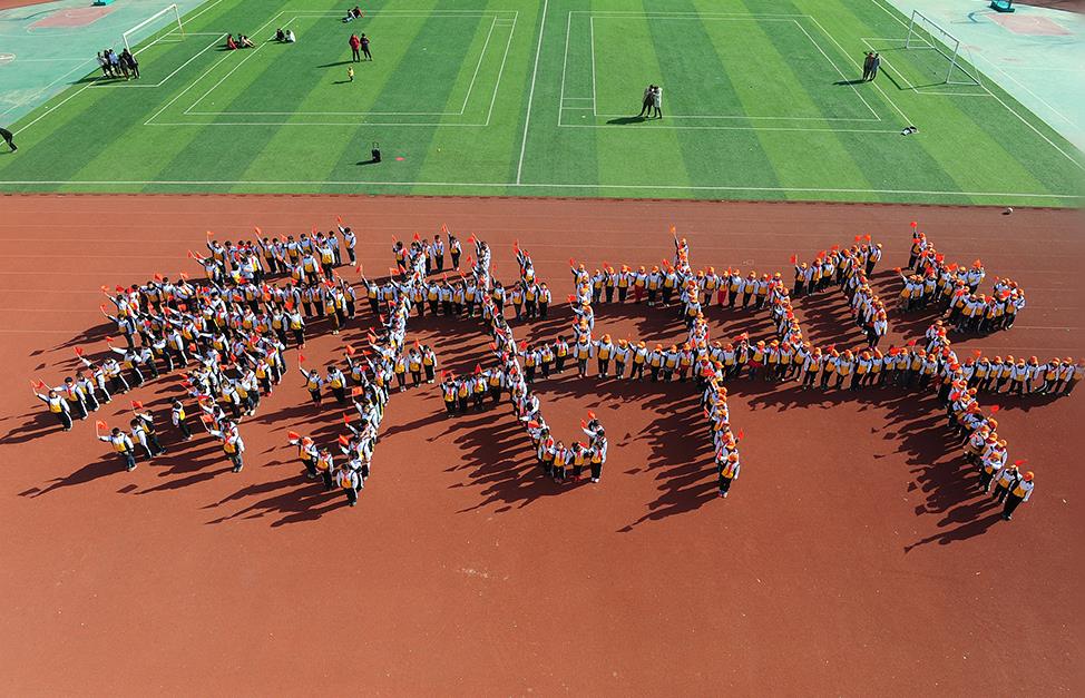 ��֮�䣬Ī��������������ǡ���ƽ��ǿ