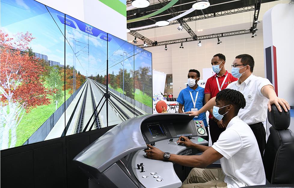 ����Щ�����ж���ϰ��ƽ��ϯ�ġ��Ϻ���