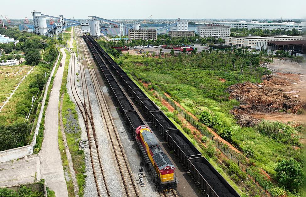 铁路部门精准增加运力投放 确保电煤运