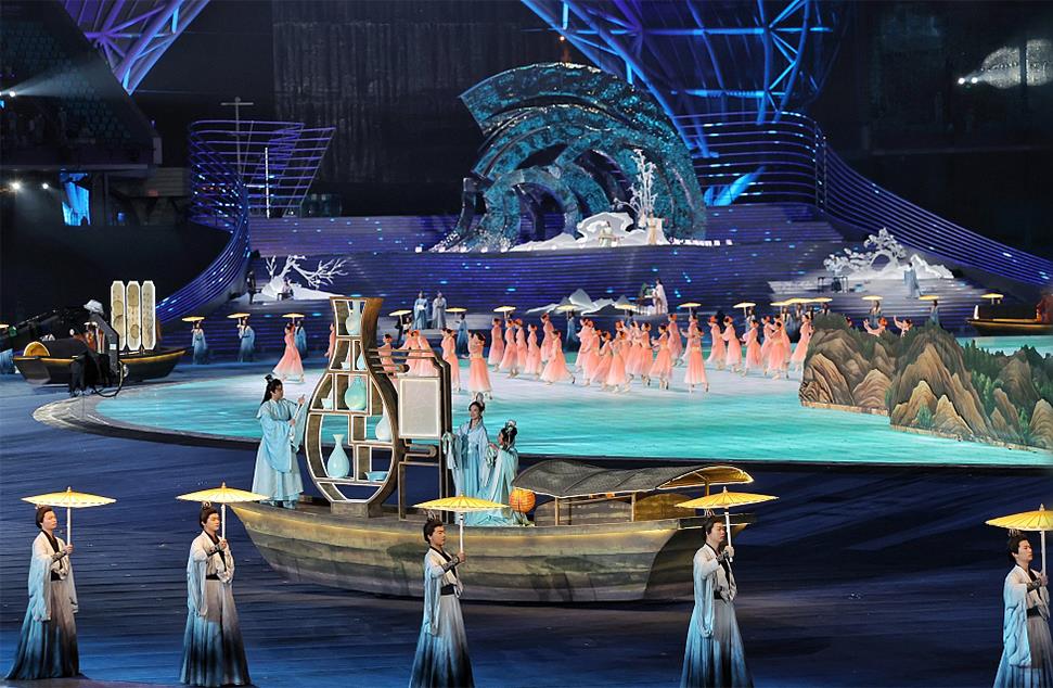 <b>于细微处展现中华诗词之美 让世界了解</b>